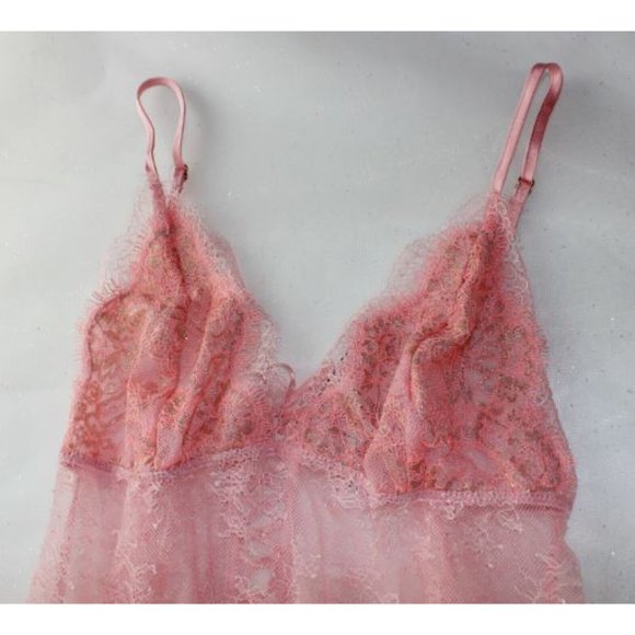 Victoria's Secret Peach/Pink Corset Back Lace Sheer Metallic Chemise Sz M - Picture 3 of 5